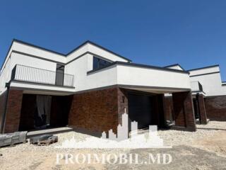 Vă propunem spre vânzare această casă în Colonița,str. Budești, cu ...