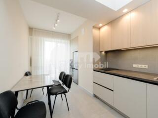 Se oferă spre chirie apartament amplasat în bloc nou, ...