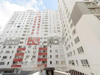 Spre vânzare apartament amplasat în bloc nou de pe bd. ...