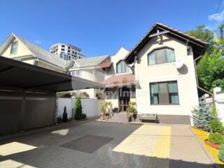 Se oferă spre chirie casă în 2 nivele amplasată în sectorul ...