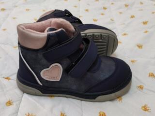 Продам ботиночки новые