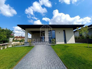 Se vinde casă cu teren de 6 ari la Goianul Nou! Casa se află într-o ..