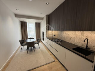 Chirie apartament ultracentral în clubhouse de lux. Suprafata: 53 ...