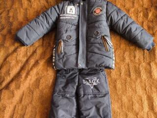 Зимний комбинезон на мальчика 3-4 года