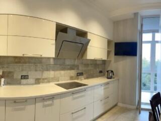 Современная, комфортная квартира на Французском бульваре