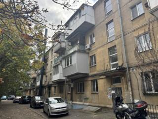 Предлагается к продаже 2 ком квартира на улице Романа Кармена ...