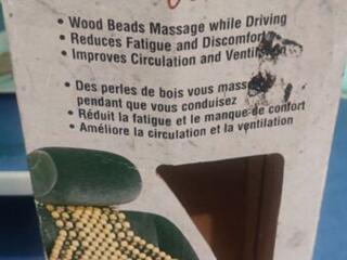 Деревянная накидка массажёр на сиденье.