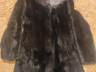 Продам шубу натуральная козочка, теплая