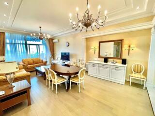 Код: 1510. Шикарные апартаменты в Ж/К «Аркадийский дворец».