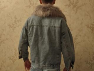 Верхняя одежда, б/у, в хорошем состоянии, недорого.