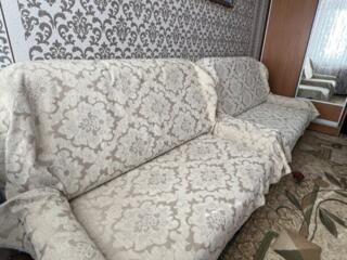 Продаются 2 раскладных дивана.