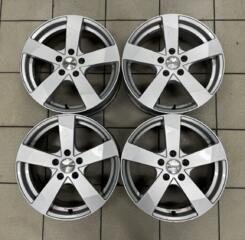 5*112 R17 ET45 DEZENT