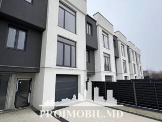 Vă propunem spre vânzare acest townhouse cu 3nivele în Codru, str. ...