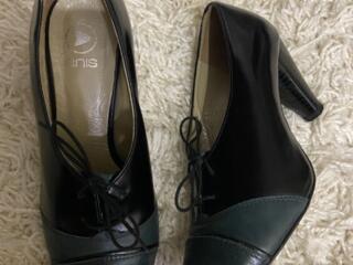 Туфли закрытые женские