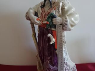 Продам, обмен Фарфоровые Статуэтки Времен СССР Казаки и Казачки.