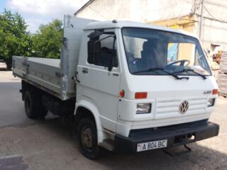 Продам самосвал