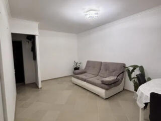 2 х к Радостная/ Дом Мебели. Дворовая. Евроремонт.