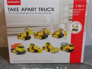 Продам развивающие фирменные игрушки