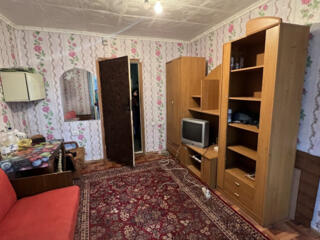 Комната в общежитии коридорного типа 2/5. Балка, Комсомольский рынок