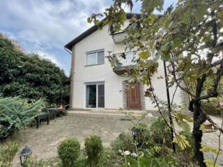 Предлагается к продаже капитальный дом из крымского ракушняка, ...