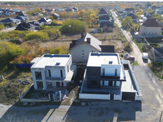 Se vinde casa individuala in stil Hi-Tech Modern construit dupa toate