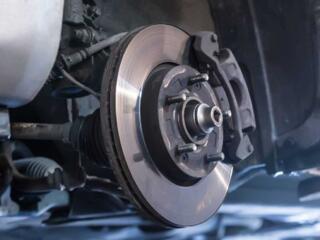 Замена тормозных колодок