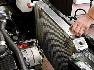 Замена радиаторов охлаждения и отопителя (печки)