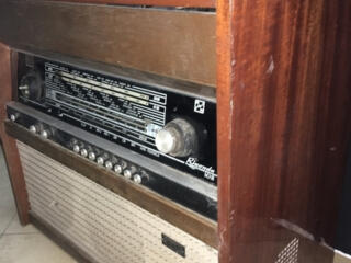 Продам радиолу Ригонда