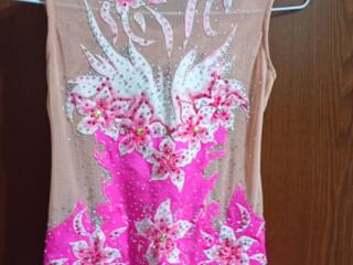 Продам купальник для худож. гимнастики