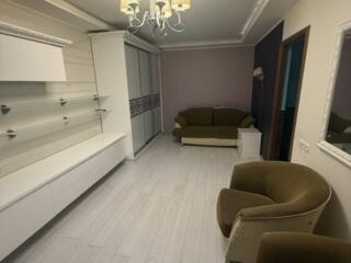 Продажа 2 комнатной квартиры в Центре