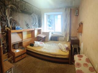 34568 Продам 2-комнатную квартиру на Слободке ...