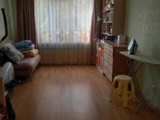 Предлагается к продаже трехкомнатная квартира в Лузановке, 3 ряд ...