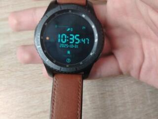 Vand ceasuri/Продаю часы Samsung gear S3 frontier