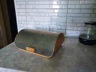 Хлебница деревянная