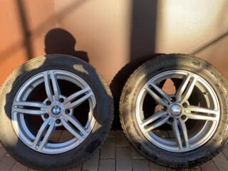 Продам 2 диска с зимней резиной 225/55r16