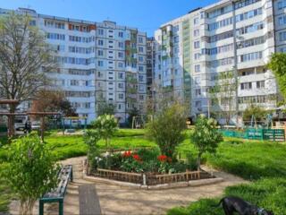 2х комнатная в центре Бама с переходной лоджией 5/9