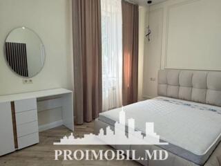 Vă propunem spre vânzare acestapartament cu 2camere și living,sect. ..