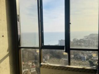 32382. В продаже просторная видовая квартира в ...