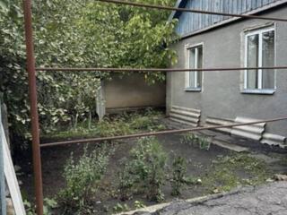 Продается дом в Раздельной. Дом расположен на 7 сотках земли. Общая ..