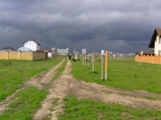 Продам! участок 8 соток, рядом с городом!