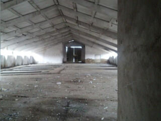 Участок с ангаром 1200м в Слободзее, хороший торг.