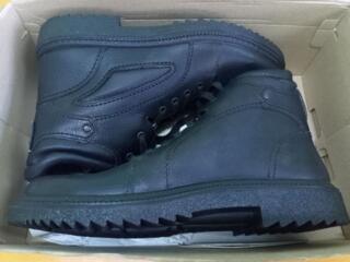 Мужские ботинки