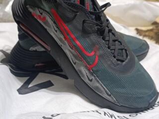 Оригинальные! Новые Nike Air 2090 Реальный размер -46. Стелька -30.5 с