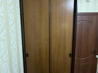 Продаю Шкаф