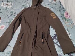 Продам куртку почти новая отличного качества