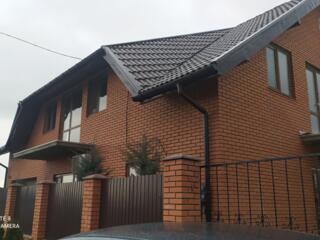 Продам  красивый   дом в  Нерубайске .Дом 2016 года