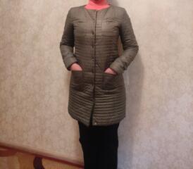 Продам женскую куртку