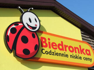 Склад Бедрёнка в Польше приглашает на работу. Быстрый выезд.