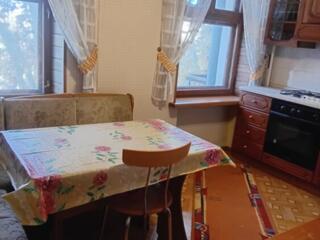 Продажа 3 комнатной квартиры в центре на Осипова