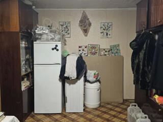 Продаю 3 к/к, ЮТЗ, Молодогвардейская.